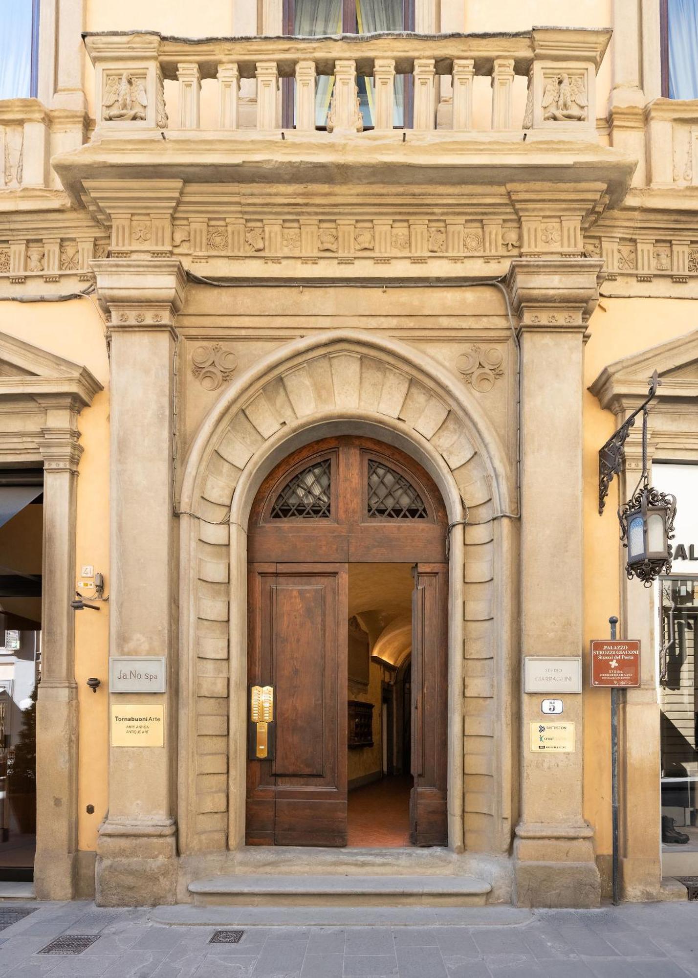 Tornabuoni 5 B - Keys Of Italy Apartment Firenze Bagian luar foto